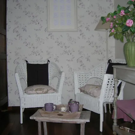 Entre Bois Et Pres Bed & Breakfast